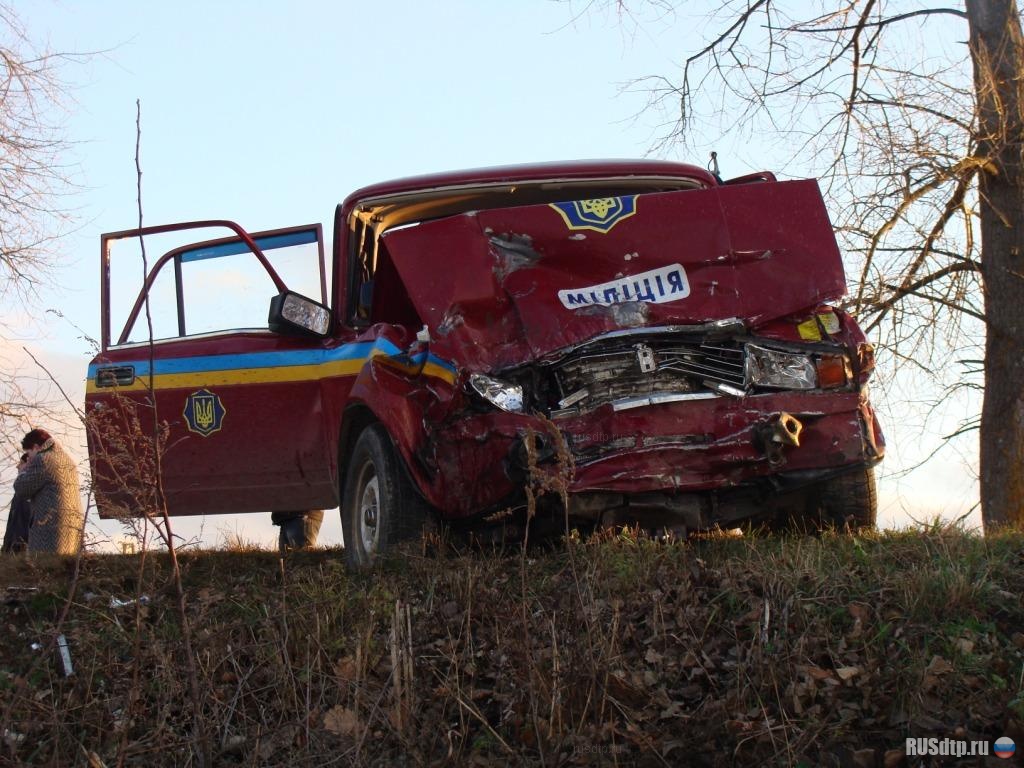 В Винницкой области в столкновении Nissan Primera и ВАЗ-2107 погибли