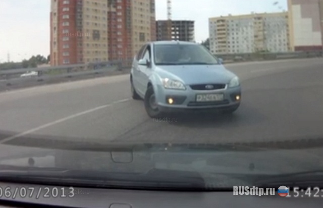 Повернул Повернул