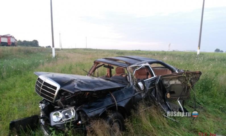 мерседес в мерседес: люди погибли в автобусе