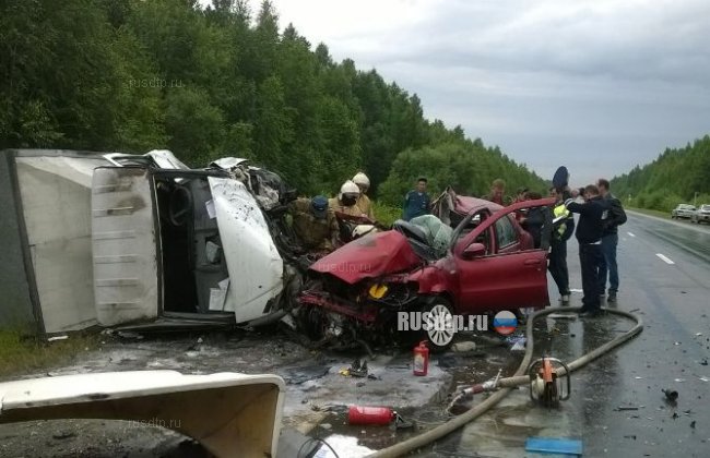 В Свердловской области погибли два человека