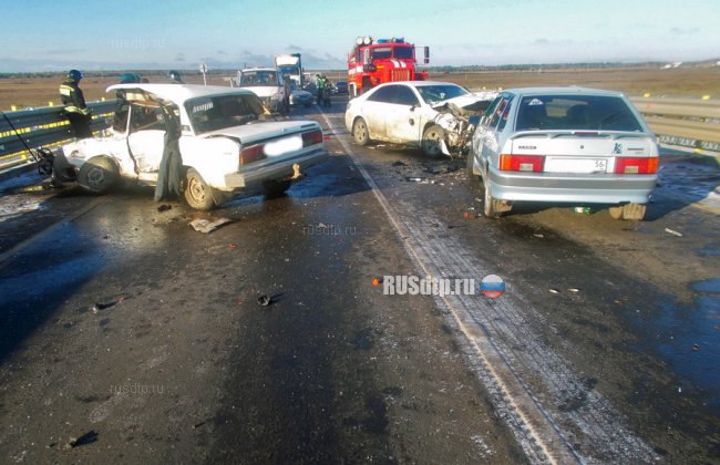 Необдуманный обгон привел к гибели водителя на трассе Оренбург - Самара