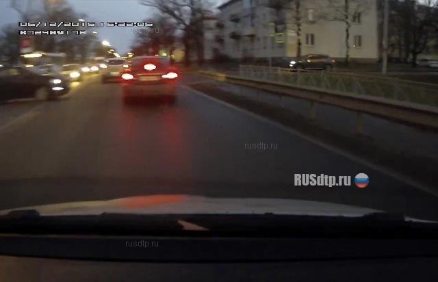 Увернулся от снаряда Увернулся от снаряда