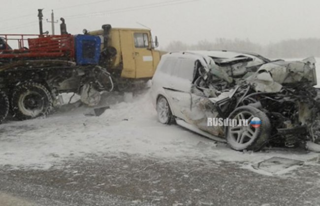 Водитель КрАЗа устроил смертельное ДТП на трассе в Татарстане