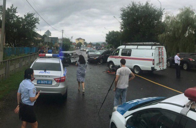 Два пассажира «Жигулей» погибли в ДТП на трассе Краснодар - Новороссийск