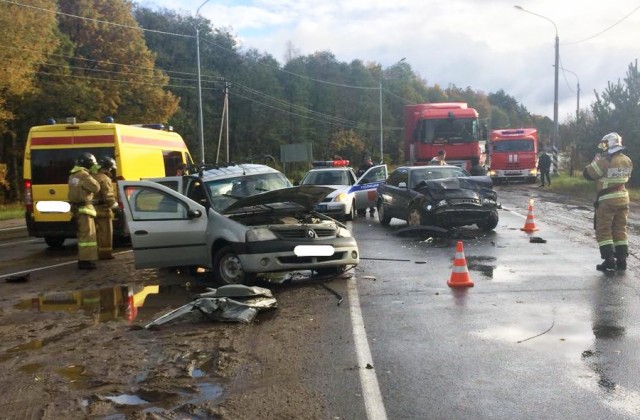 На трассе «Орел - Смоленск» по вине автоледи погиб пассажир 