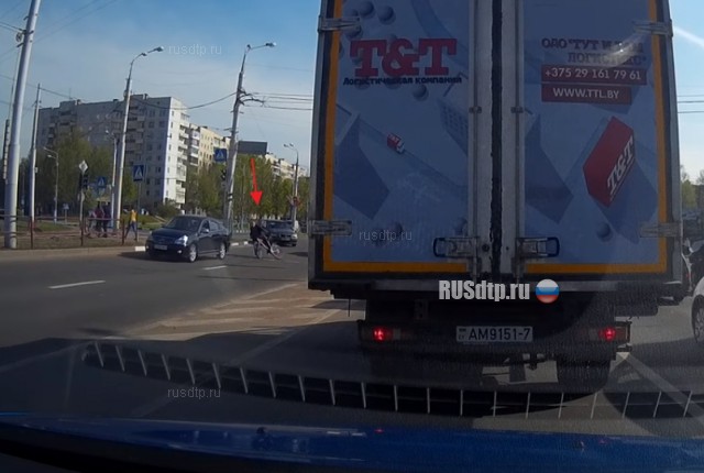 Врезался слегка Врезался слегка