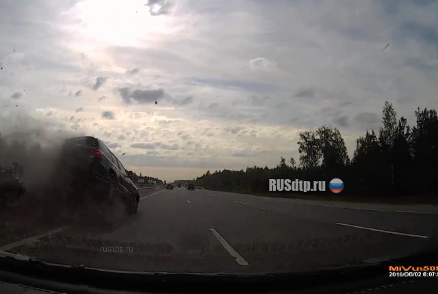 ДТП на ровном месте (с) ДТП на ровном месте (с)