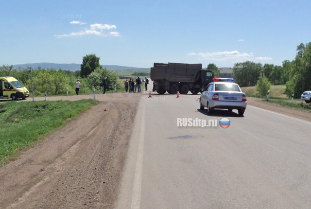 Обгон КАМАЗа на трассе в Башкирии закончился смертельным ДТП