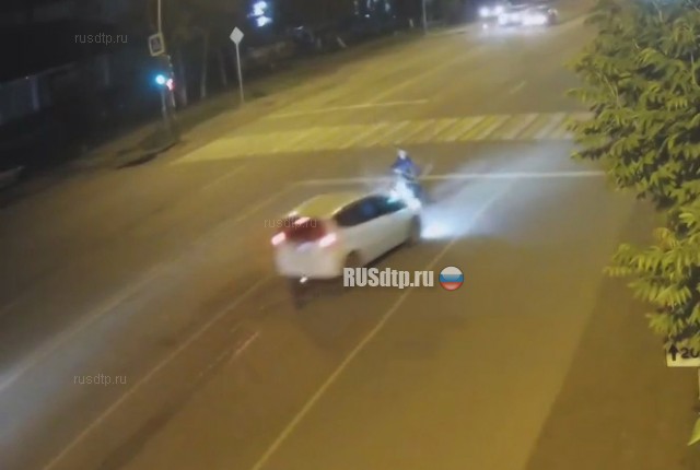 Мопед по встречке Мопед по встречке