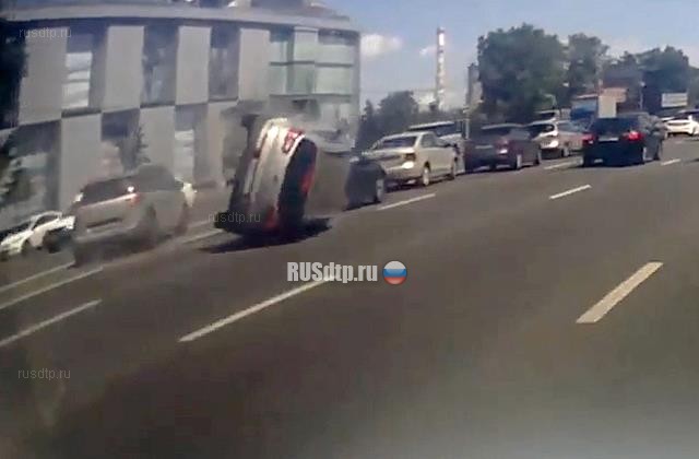 Видео ДТП на Кутузовском проспекте Видео ДТП на Кутузовском проспекте