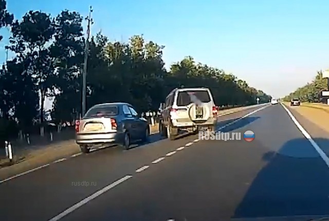 Все спешат домой (с) Все спешат домой (с)