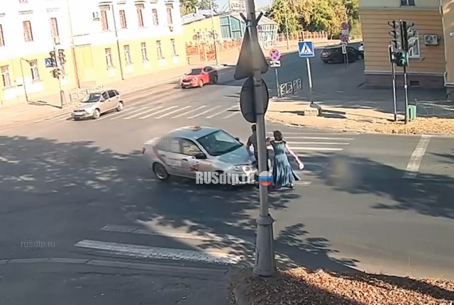 Сбили пешеходов в Сарове Сбили пешеходов в Сарове