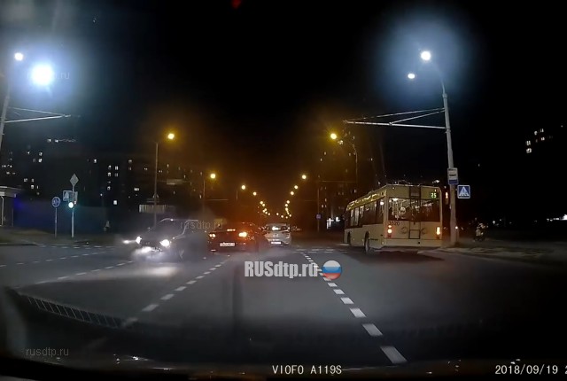 Alfa Romeo vs Lada Vesta Alfa Romeo vs Lada Vesta
