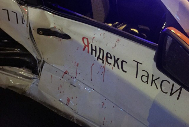 Смертельное ДТП с участием такси в Челябинске попало на видео