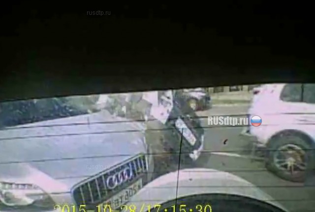 Вид сзади Вид сзади