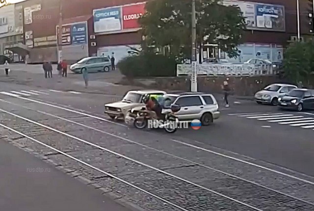 ДТП с мотоциклистом в Каменском ДТП с мотоциклистом в Каменском