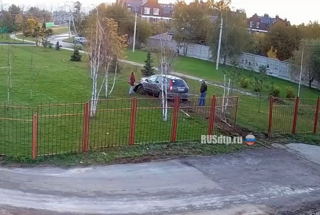 Осторожно - лихачи на дороге! (c) Осторожно - лихачи на дороге! (c)