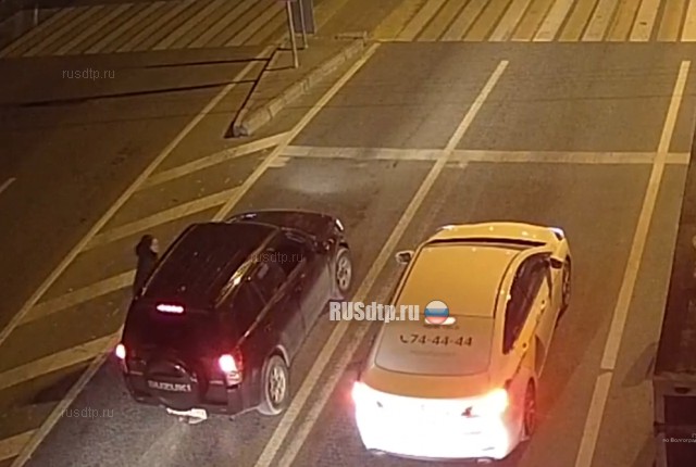 В Волгограде задержали таксистов-угонщиков В Волгограде задержали таксистов-угонщиков