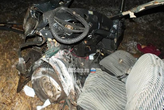 Водитель и пассажирка ВАЗа погибли в ДТП с фурой в Белохолуницком районе