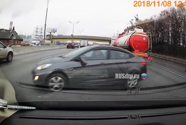 Лихач на "Солярисе" Лихач на "Солярисе"