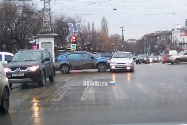 Затор и ДТП в Симферополе Затор и ДТП в Симферополе