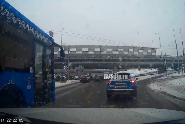 Быдло на автобусе (с) Быдло на автобусе (с)