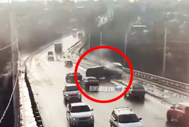 Момент ДТП в Новочеркасске Момент ДТП в Новочеркасске
