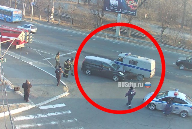 ДТП в Находке с участием полицейского УАЗа ДТП в Находке с участием полицейского УАЗа