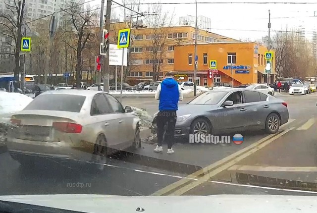 Смело по встречной Смело по встречной