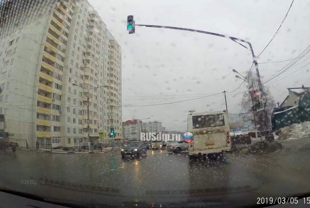 Авария с автобусом на Рогачевском шоссе Авария с автобусом на Рогачевском шоссе