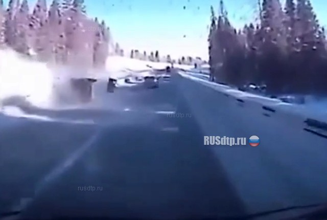 Идиот полез на обгон (с) Идиот полез на обгон (с)