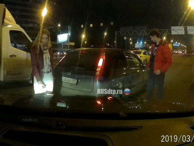 Разъехались через минуту (с) Разъехались через минуту (с)