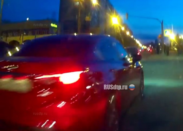 Тетя вину не признает (с) Тетя вину не признает (с)
