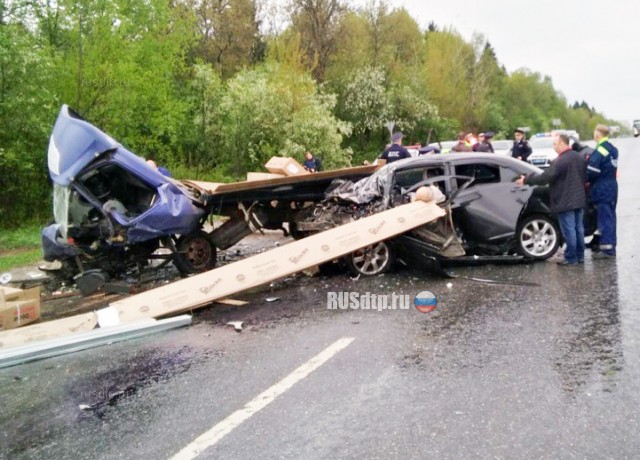 Смертельное ДТП произошло утром на Старом Ярославском шоссе в Подмосковье