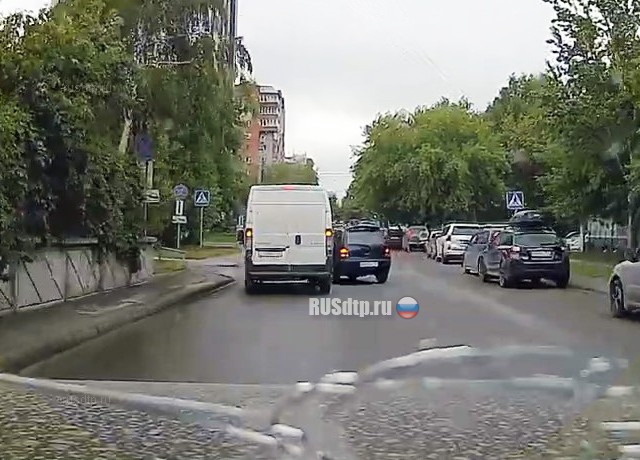 ДТП на улице Ленина в Новосибирске ДТП на улице Ленина в Новосибирске