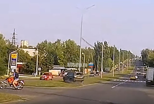 Неадекват на внедорожнике (с) Неадекват на внедорожнике (с)