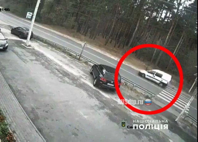 Сбил 9-летнюю девочку Сбил 9-летнюю девочку