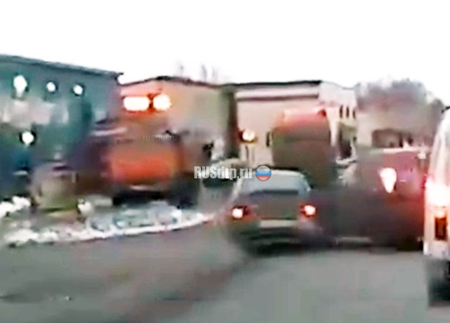 Скрылся с места происшествия (с) Скрылся с места происшествия (с)