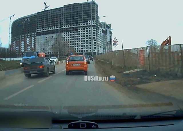 Налетел на ограждение Налетел на ограждение