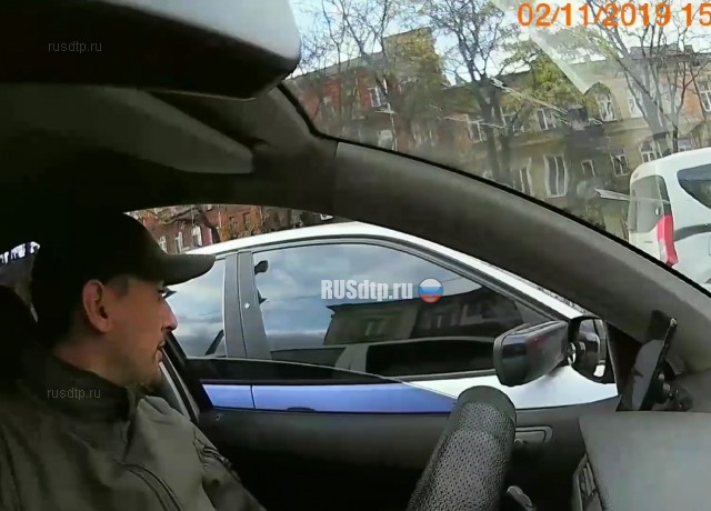 Олень на БМВ подрезал (с) Олень на БМВ подрезал (с)