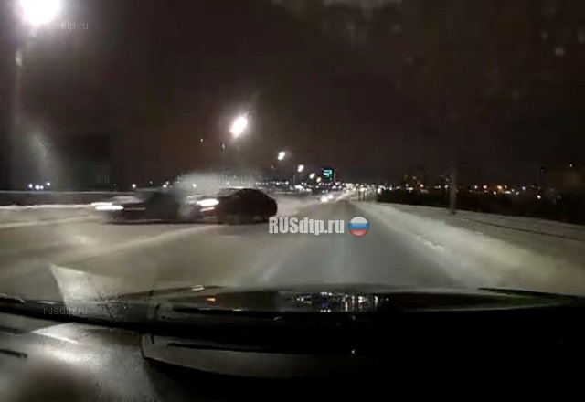ДТП на мосту в Набережных Челнах ДТП на мосту в Набережных Челнах