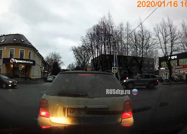 Проскользила как на коньках (с) Проскользила как на коньках (с)