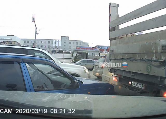 Быдло на дороге (с) Быдло на дороге (с)