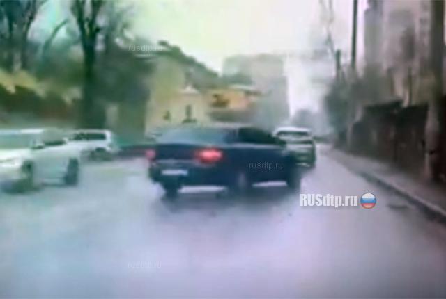 В Ивано-Франковске водителю стало плохо за рулем В Ивано-Франковске водителю стало плохо за рулем