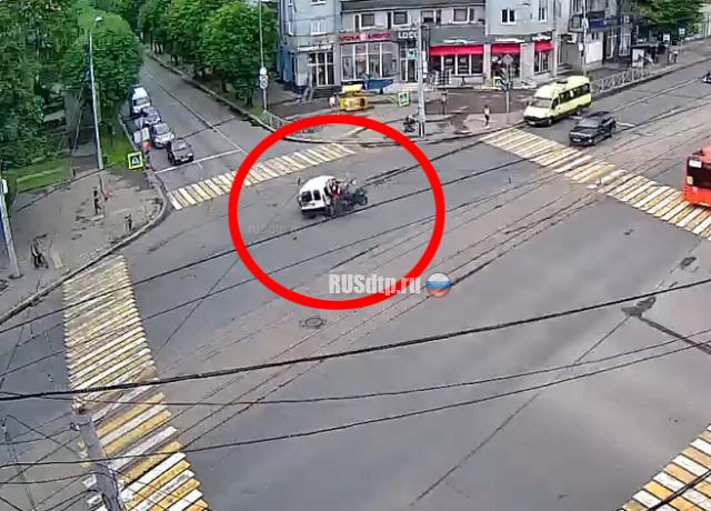 Момент смертельного ДТП в Калининграде Момент смертельного ДТП в Калининграде