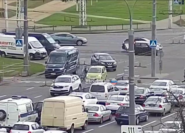 Daihatsu столкнулся с велосипедом в Бресте Daihatsu столкнулся с велосипедом в Бресте