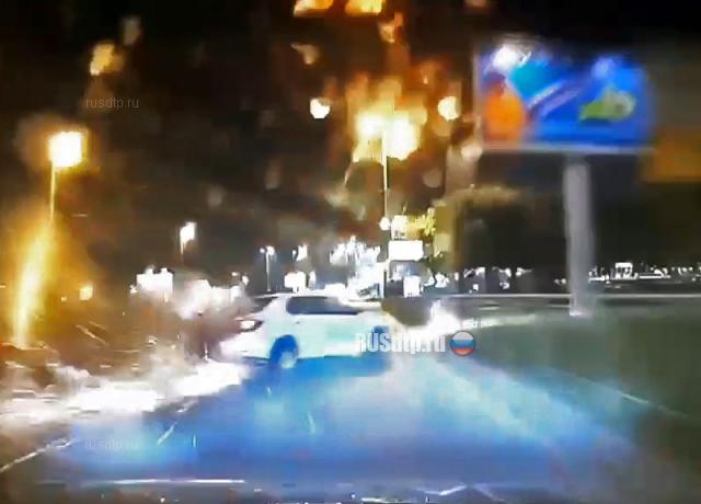 Замес на Свердловской набережной Замес на Свердловской набережной