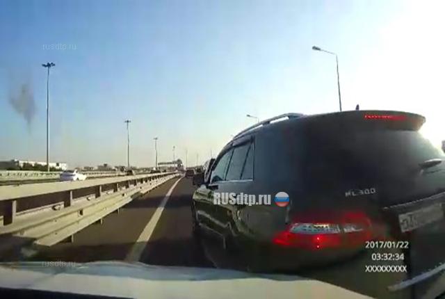 Разборки на дороге в Петербурге Разборки на дороге в Петербурге