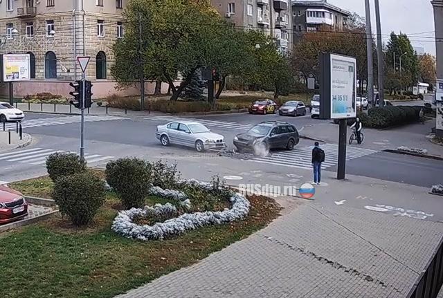 Момент ДТП в Харькове Момент ДТП в Харькове