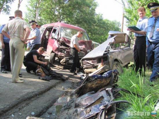 Авария в Брянске с участием маршрутного такси